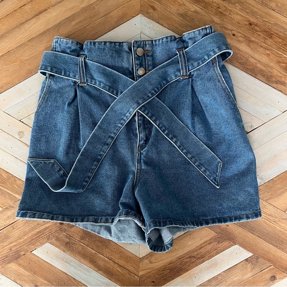 Lole Pants - Lole Denim High Waisted Women's Shorts with Belt